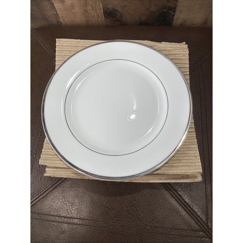 Towle Fine China Salad Plates 7.5" Elegant White Silver Trim NEW Set of 4